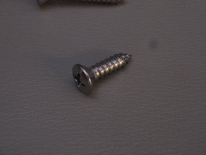 Krom skruv AU-2707 mått 8 Hd 8*1/2" 6 st/pack