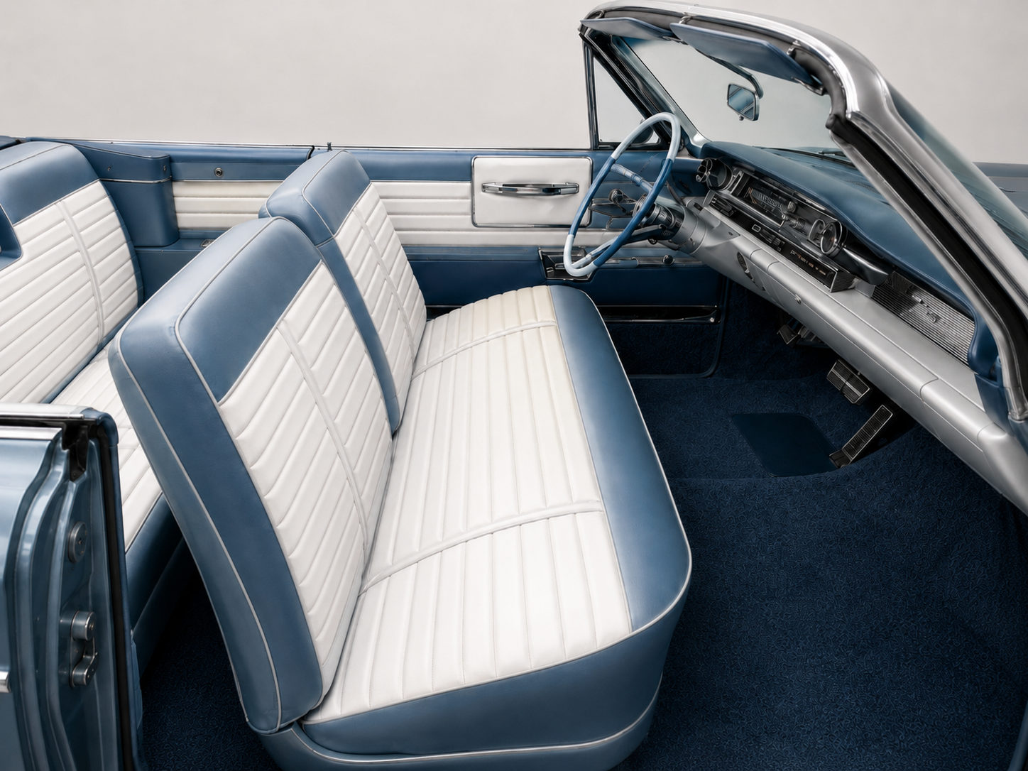 Cadillac 1961 Series 62 Convertible – Klädsel fram och bak (Vinyl)