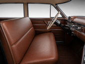 Cadillac Series 62 Sedan 1950 – vinyl till fram- och baksäte
