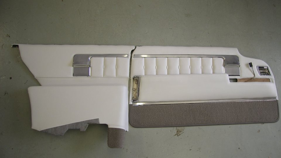 Cadillac 1960 Eldorado Seville – Sidoklädsel