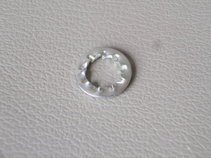 Tagg bricka invändig 10 * 6,5 mm