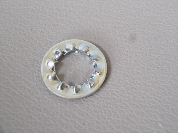 Tagg bricka invändig 15 * 8,5 mm