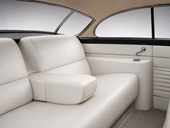 Cadillac Series 62 Sedan 1950 – vinyl till fram- och baksäte